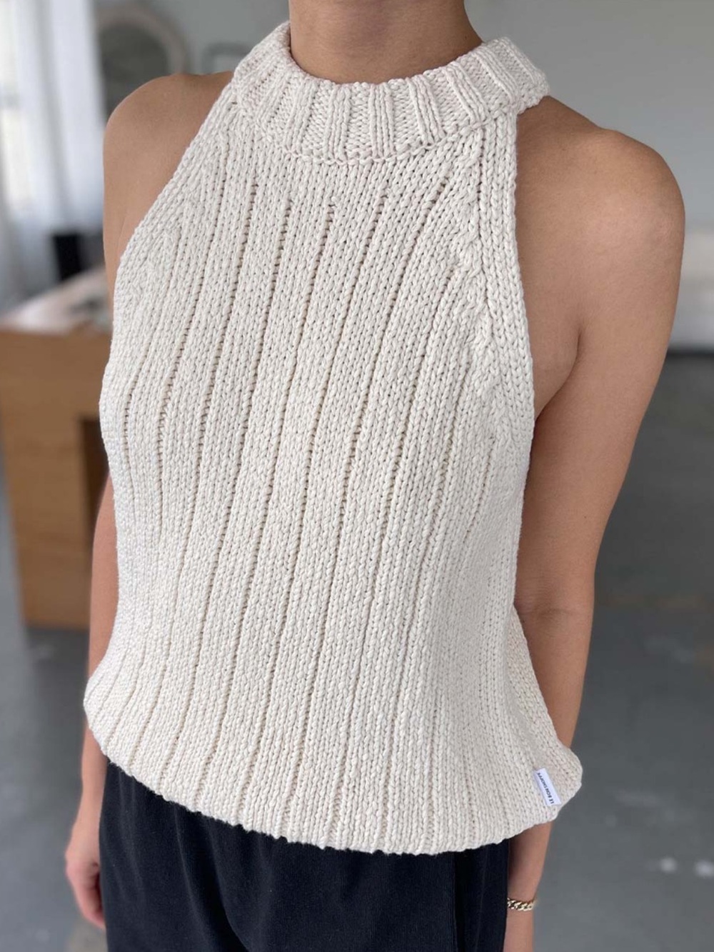 Le Bon Shoppe Claire Cotton Sweater Tank in Naturel